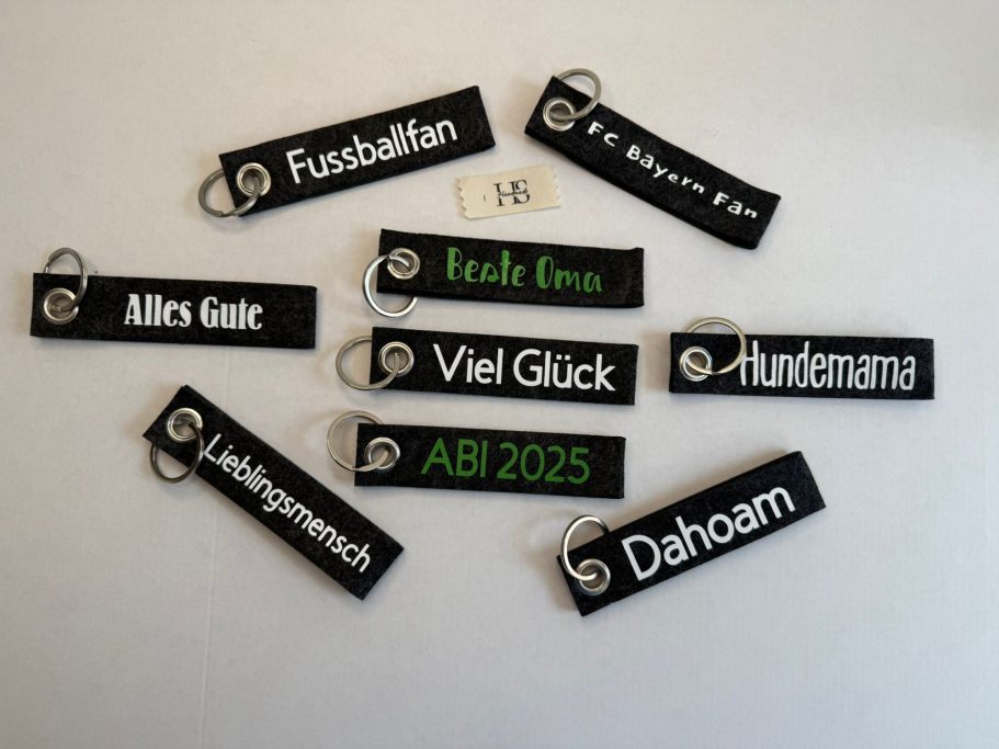 versch. Textilien und Accessoires